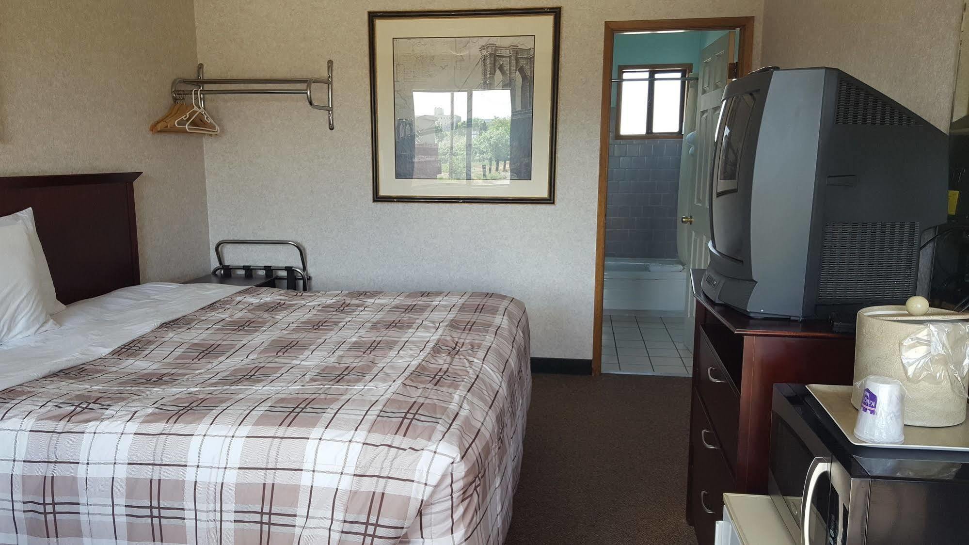Richland Inn And Suites Eksteriør bilde
